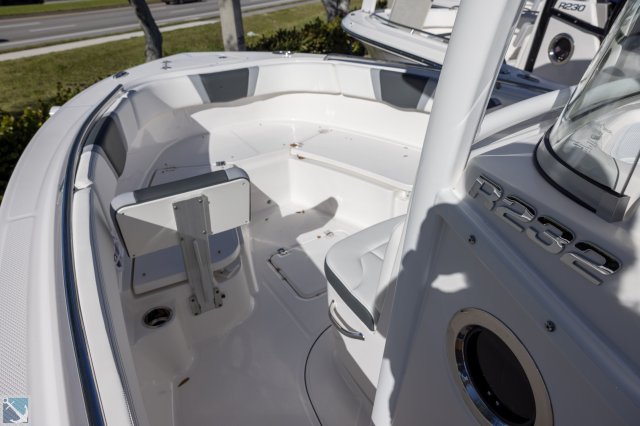 New 2025 Robalo for sale